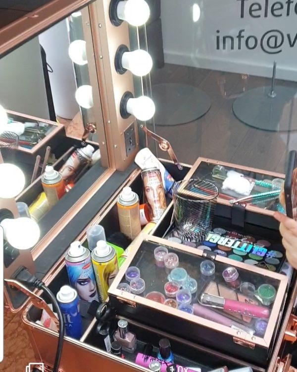 Beauty Bar