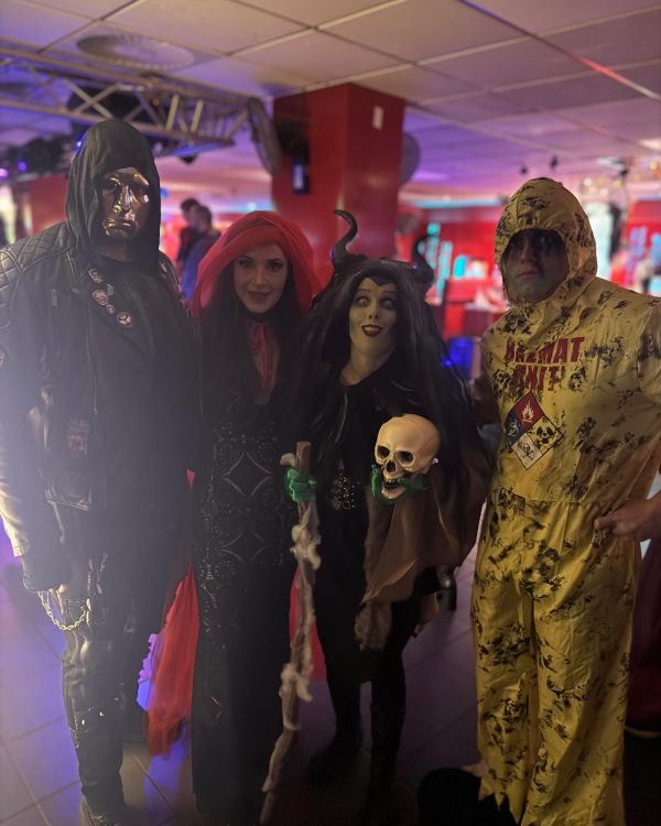 Halloween Вечеринка